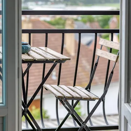 Le Leon 12 Joli Avec Balcon Situe A * Dieppe